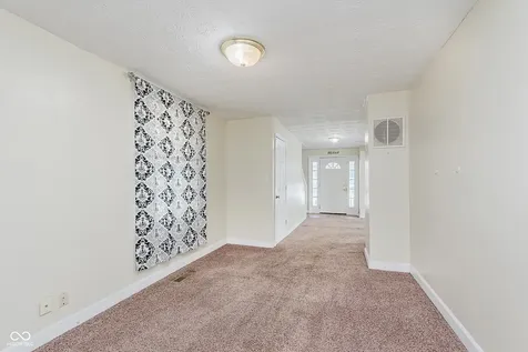 415 W 39th Street Indianapolis IN 46208