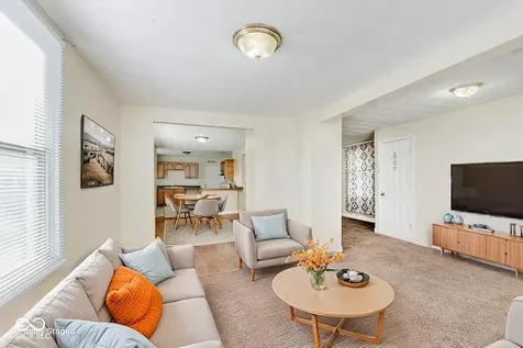 415 W 39th Street Indianapolis IN 46208
