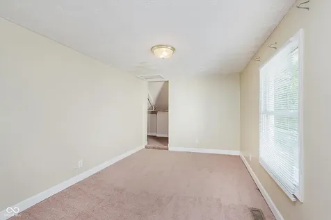 415 W 39th Street Indianapolis IN 46208