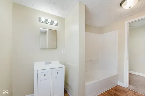 415 W 39th Street Indianapolis IN 46208