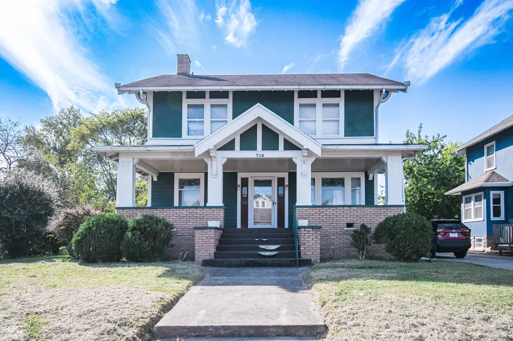 718 S Walnut Street Seymour IN 47274