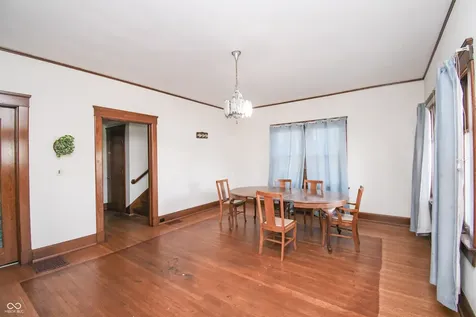 718 S Walnut Street Seymour IN 47274