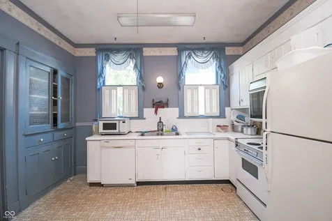 718 S Walnut Street Seymour IN 47274