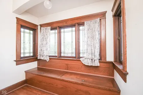 718 S Walnut Street Seymour IN 47274