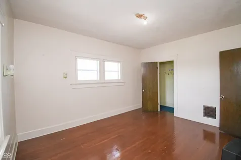 718 S Walnut Street Seymour IN 47274