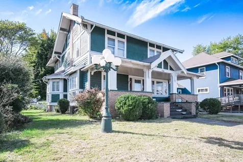 718 S Walnut Street Seymour IN 47274