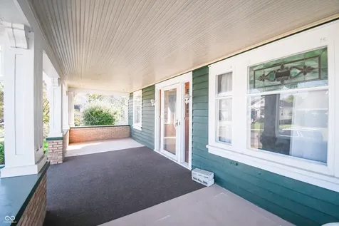 718 S Walnut Street Seymour IN 47274