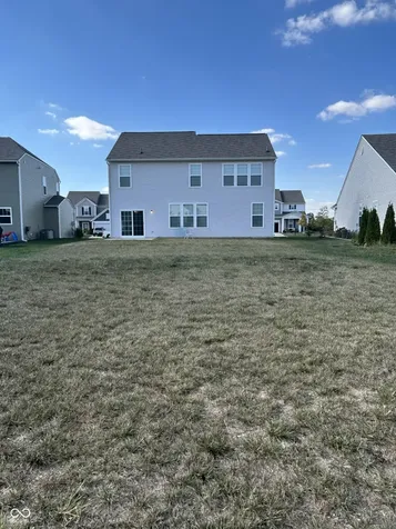 4557 Timberline Trail Whitestown IN 46075