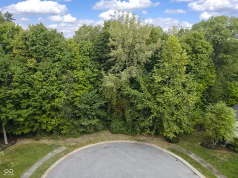 13562 Creekridge Lane Fishers IN 46055