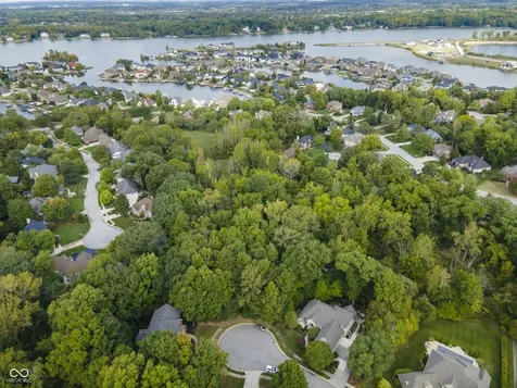 13562 Creekridge Lane Fishers IN 46055