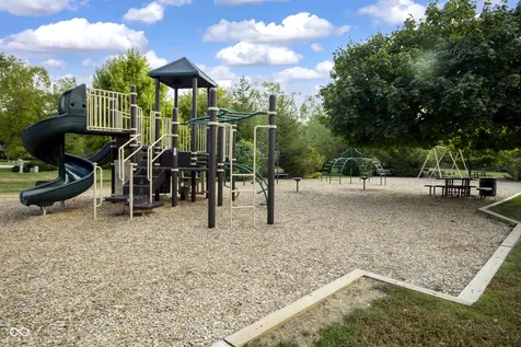 13562 Creekridge Lane Fishers IN 46055