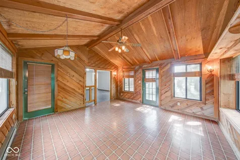 910 Summitcrest Drive Indianapolis IN 46241