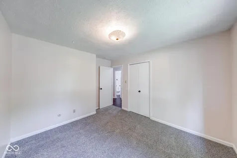 910 Summitcrest Drive Indianapolis IN 46241