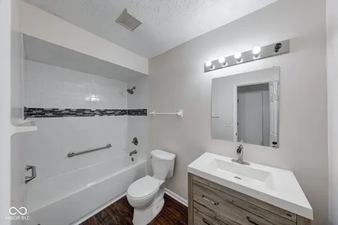 910 Summitcrest Drive Indianapolis IN 46241