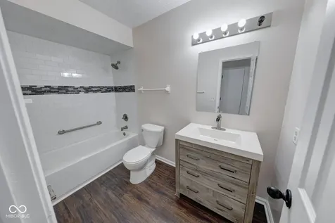 910 Summitcrest Drive Indianapolis IN 46241