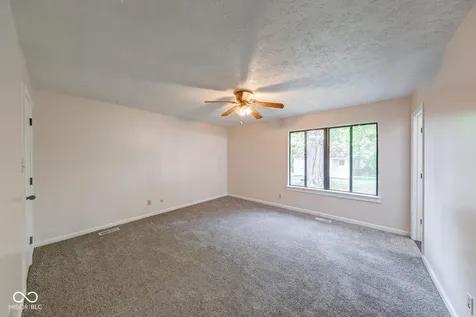 910 Summitcrest Drive Indianapolis IN 46241
