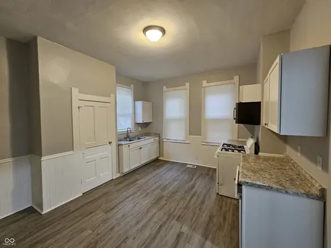224 Iowa Street Indianapolis IN 46225