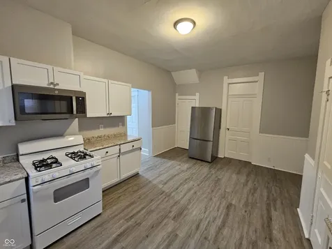 224 Iowa Street Indianapolis IN 46225