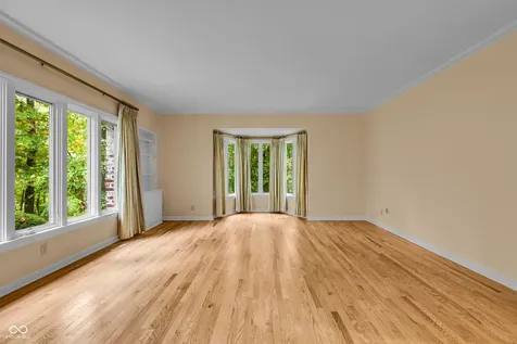 6047 Brokenhurst Road Indianapolis IN 46220
