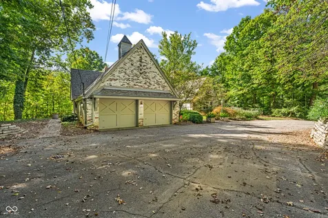 6047 Brokenhurst Road Indianapolis IN 46220