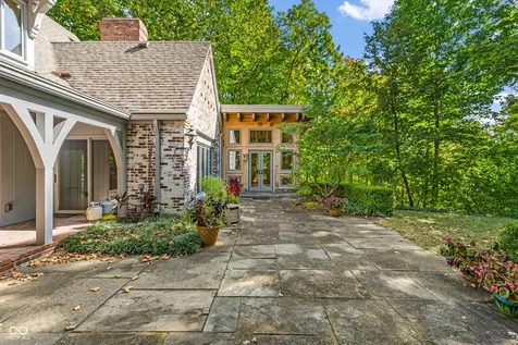 6047 Brokenhurst Road Indianapolis IN 46220