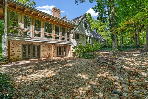 6047 Brokenhurst Road Indianapolis IN 46220