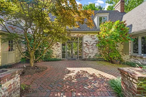 6047 Brokenhurst Road Indianapolis IN 46220