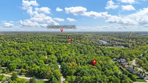 6047 Brokenhurst Road Indianapolis IN 46220
