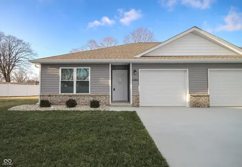 1611 W Paula Drive Columbus IN 47201