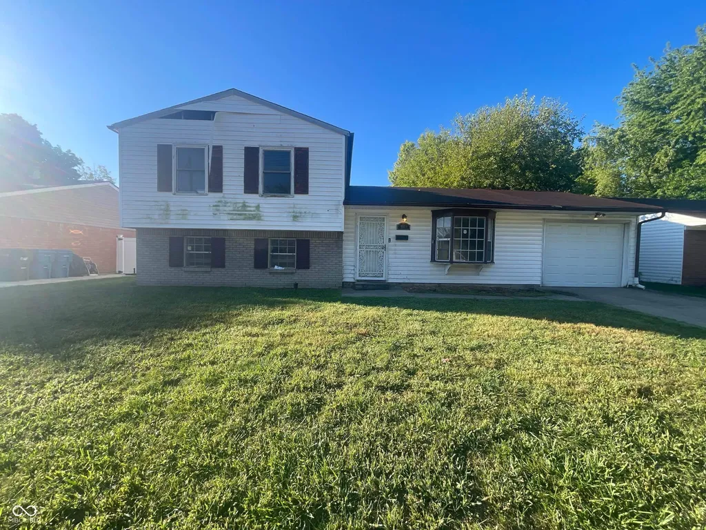 9111 E 34th Street Indianapolis IN 46235