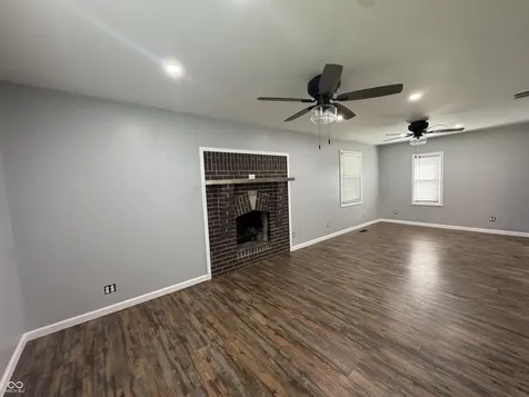 307 W Pierce Street Whitestown IN 46075