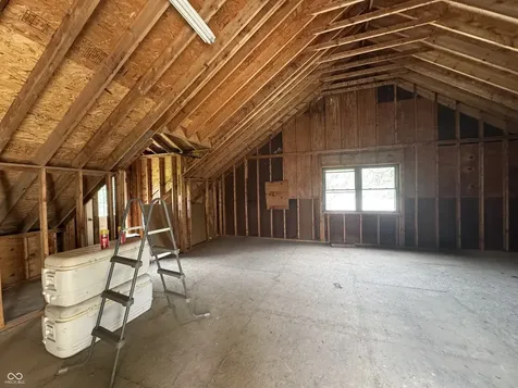 307 W Pierce Street Whitestown IN 46075