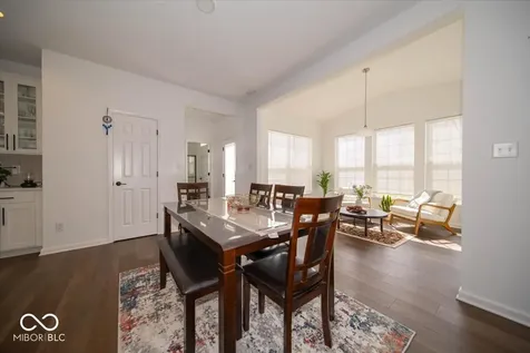 6887 Pine Vail Boulevard Mccordsville IN 46055