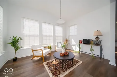 6887 Pine Vail Boulevard Mccordsville IN 46055