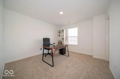 6887 Pine Vail Boulevard Mccordsville IN 46055