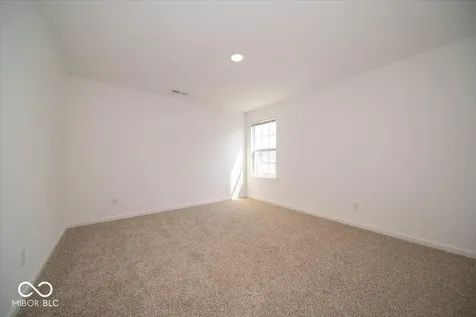 6887 Pine Vail Boulevard Mccordsville IN 46055