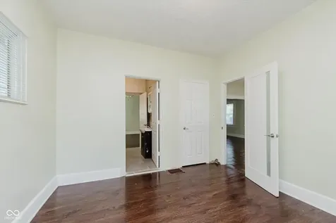1043 W 37th Street Indianapolis IN 46208