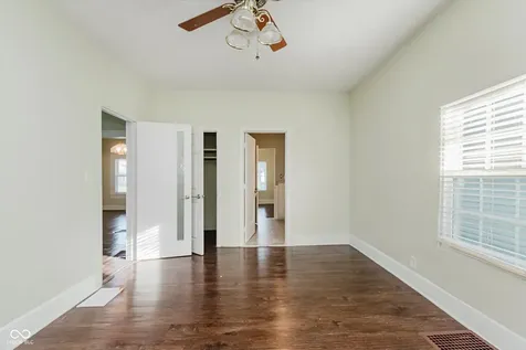 1043 W 37th Street Indianapolis IN 46208