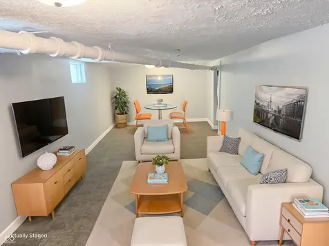 1043 W 37th Street Indianapolis IN 46208