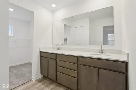 9299 Loyola Way Plainfield IN 46168