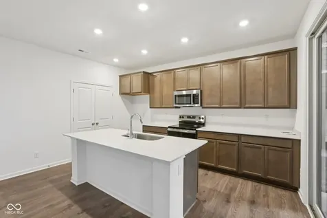 9299 Loyola Way Plainfield IN 46168