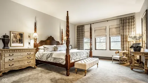 2075 S 950 E Zionsville IN 46077