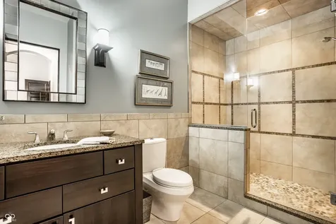 2075 S 950 E Zionsville IN 46077