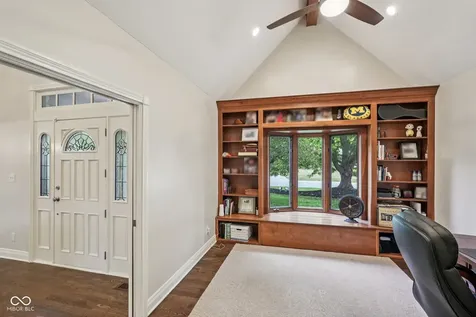 1985 Mulsanne Drive Zionsville IN 46077