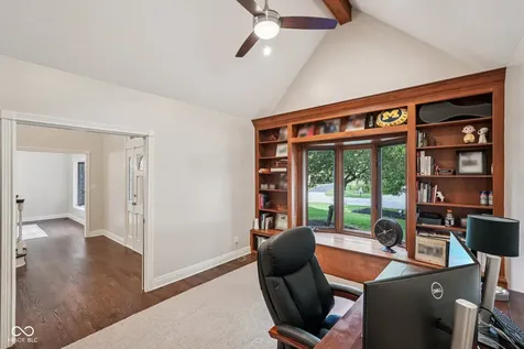 1985 Mulsanne Drive Zionsville IN 46077