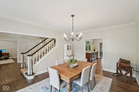 1985 Mulsanne Drive Zionsville IN 46077