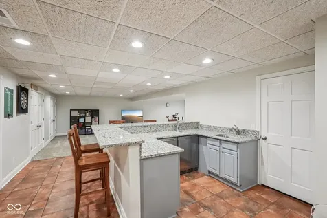 1985 Mulsanne Drive Zionsville IN 46077