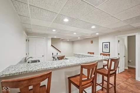 1985 Mulsanne Drive Zionsville IN 46077