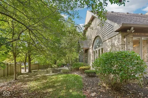 1985 Mulsanne Drive Zionsville IN 46077