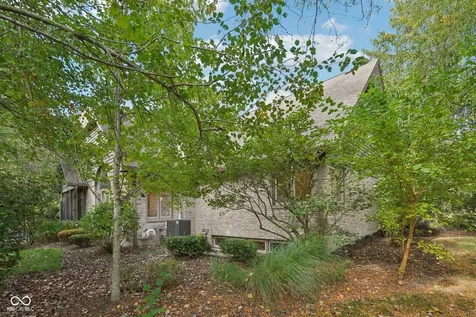 1985 Mulsanne Drive Zionsville IN 46077